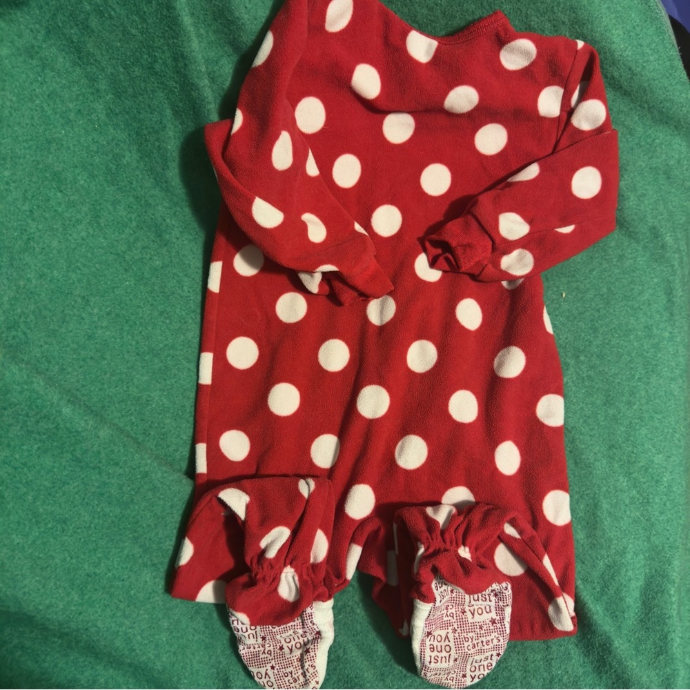 Carter's Red and White Polka Dot Footie Pajamas size 18 months - Picture 4 of 5